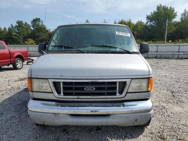 2007 Ford Econoline E350 Super Duty Wagon