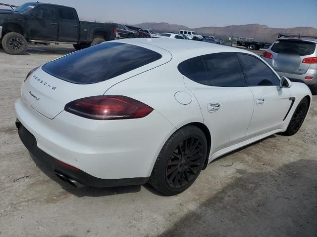 2015 Porsche Panamera S