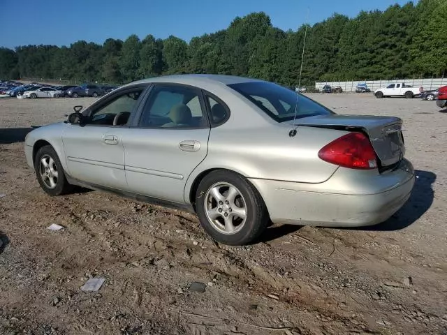 2003 Ford Taurus SE