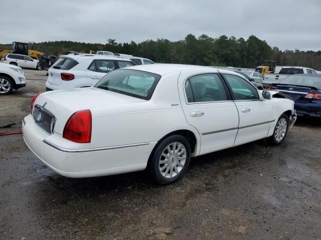 2007 Lincoln Town Car Signature