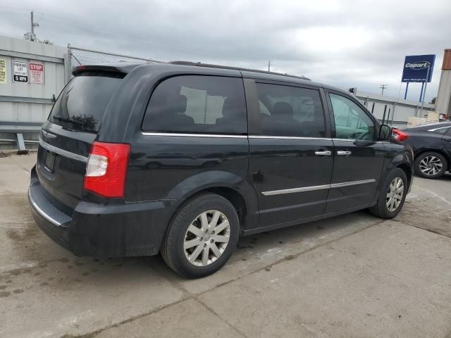 2015 Chrysler Town & Country Touring