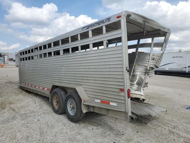 2005 Featherlite Mfg Inc Horse Trailer