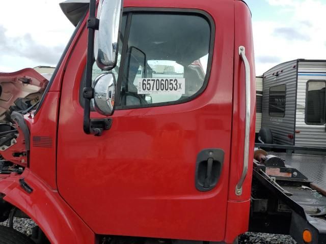 2015 Freightliner M2 106 Medium Duty