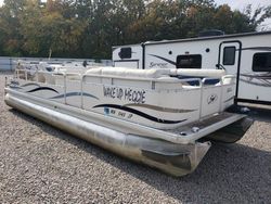 Hail Damaged Boats for sale at auction: 2003 Godfrey Sweetwater