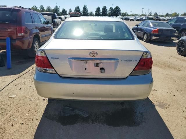 2005 Toyota Camry LE