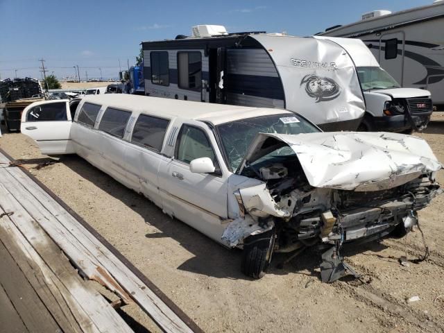 1999 Lincoln Town Car Executive