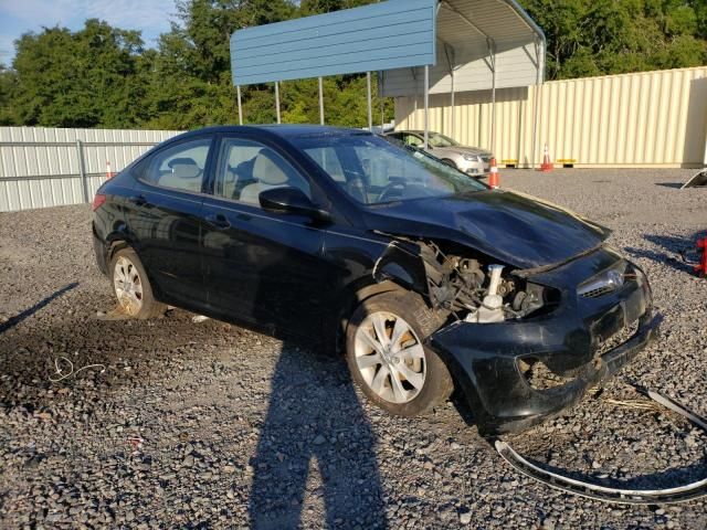 2012 Hyundai Accent GLS