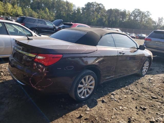 2013 Chrysler 200 Touring