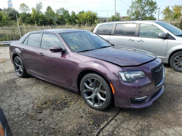 2021 Chrysler 300 Touring