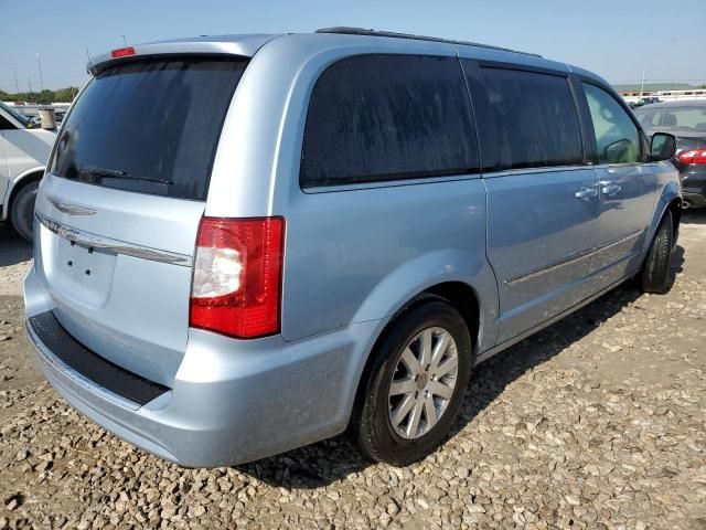 2013 Chrysler Town & Country Touring