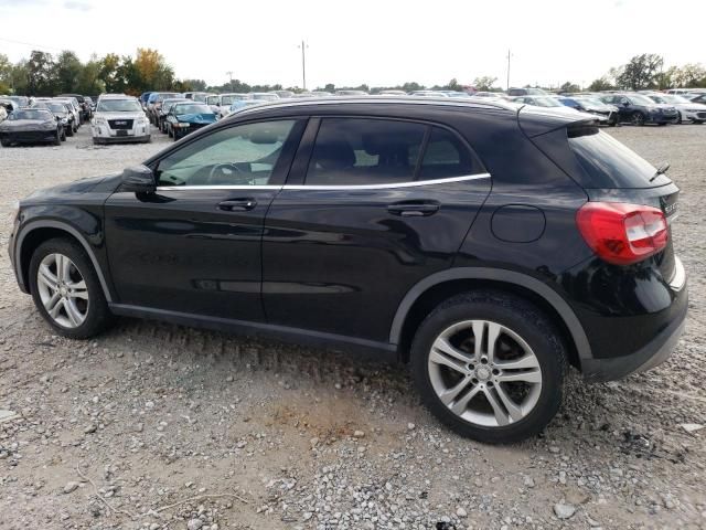 2016 Mercedes-Benz GLA 250