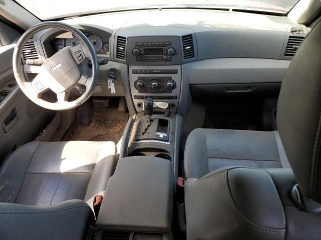 2005 Jeep Grand Cherokee Laredo