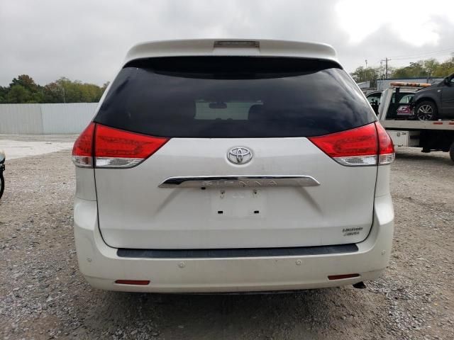 2012 Toyota Sienna XLE