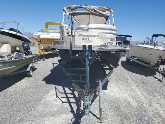 2000 Boat Marine Trailer