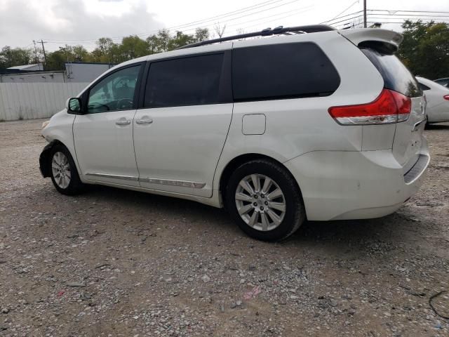 2012 Toyota Sienna XLE