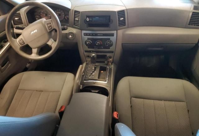 2006 Jeep Grand Cherokee Laredo