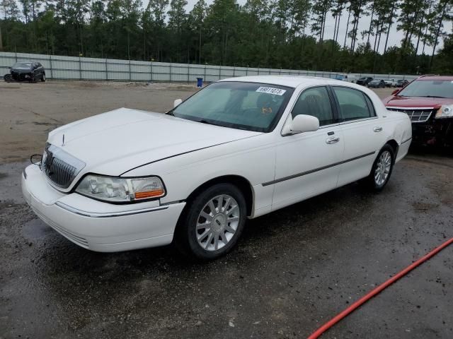 2007 Lincoln Town Car Signature