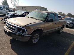 Salvage cars for sale from Copart Hayward, CA: 1996 Chevrolet S Truck S10