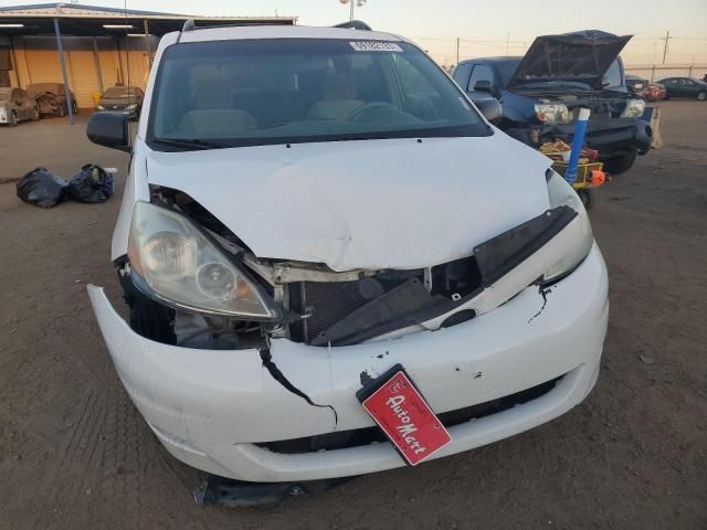 2007 Toyota Sienna CE