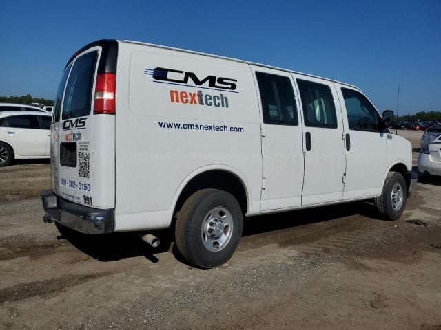 2021 Chevrolet Express G2500