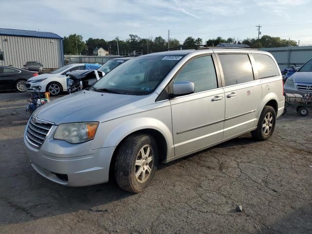 2010 Chrysler Town & Country Touring