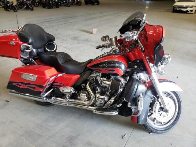 2010 Harley-Davidson FLHTCUSE5