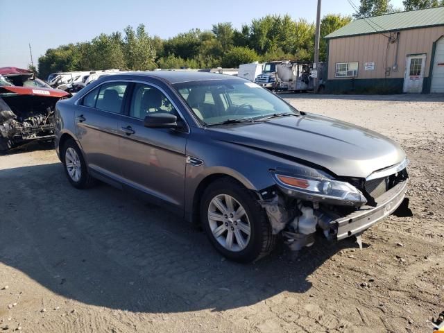 2012 Ford Taurus SE