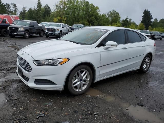 2013 Ford Fusion SE