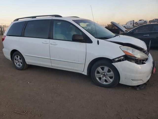 2007 Toyota Sienna CE