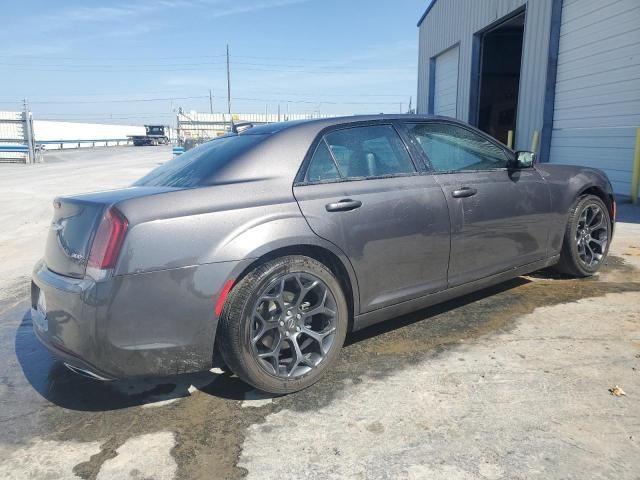 2019 Chrysler 300 S