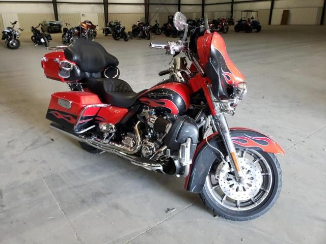 2010 Harley-Davidson FLHTCUSE5