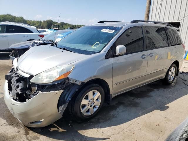 2008 Toyota Sienna XLE