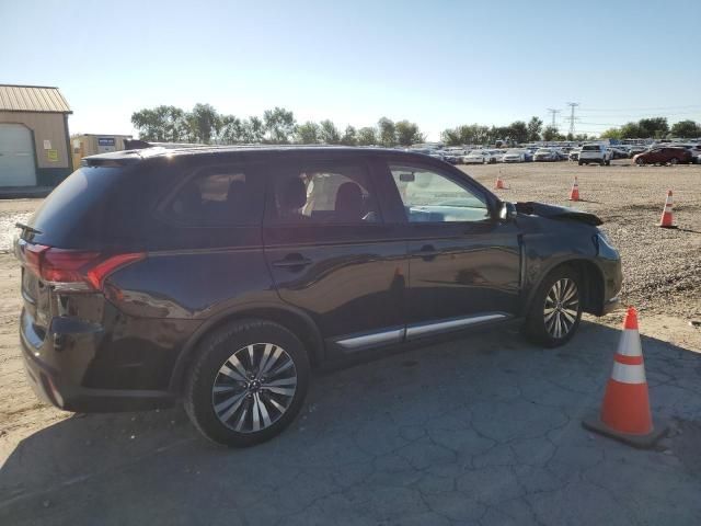 2019 Mitsubishi Outlander SE