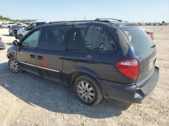 2005 Chrysler Town & Country Touring