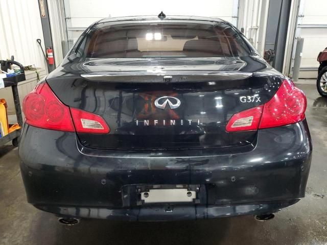 2013 Infiniti G37