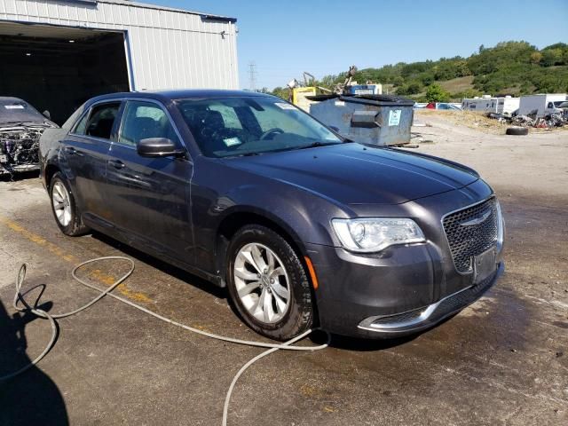 2015 Chrysler 300 Limited