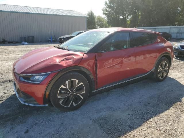 2022 KIA EV6 Light