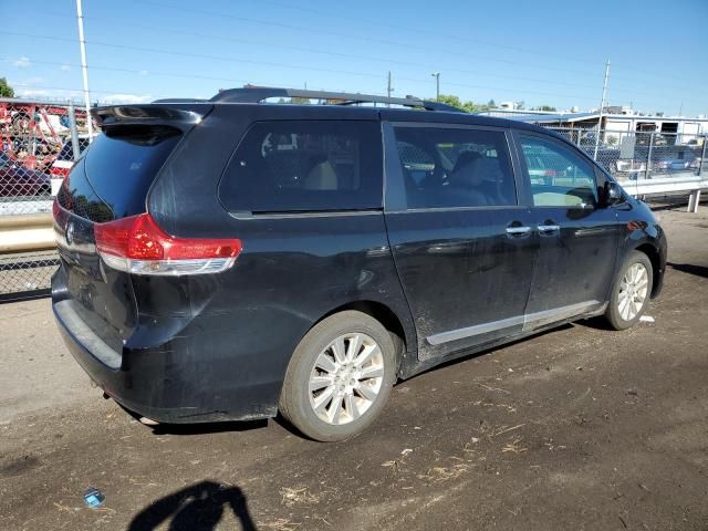 2012 Toyota Sienna XLE