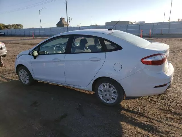 2016 Ford Fiesta S