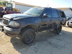 Salvage SUVs for sale at auction: 2000 Ford Expedition XLT