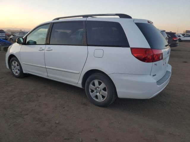 2007 Toyota Sienna CE