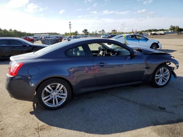 2010 Infiniti G37