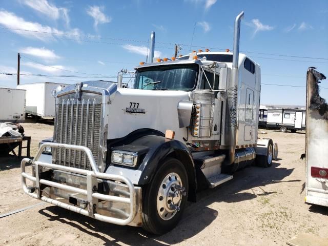 1999 Kenworth Construction W900