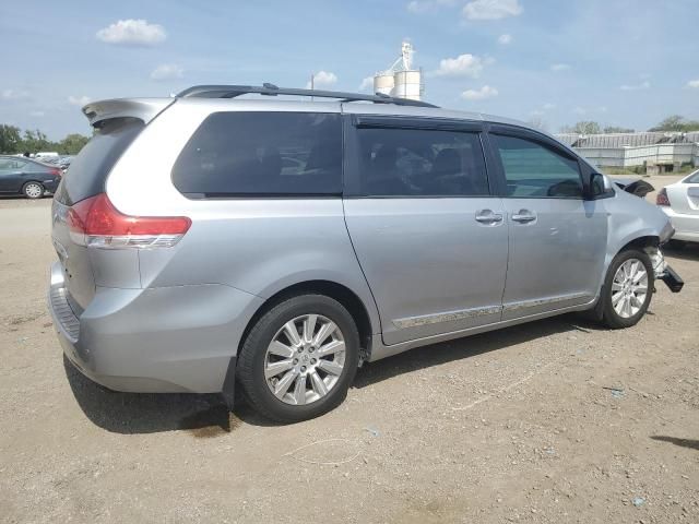 2012 Toyota Sienna XLE