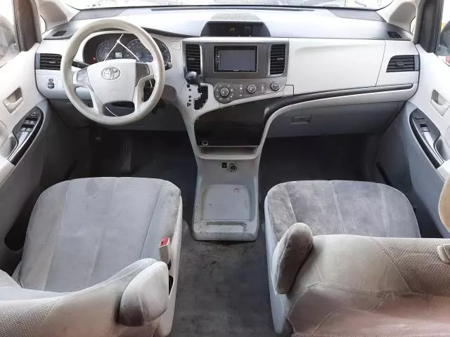 2013 Toyota Sienna