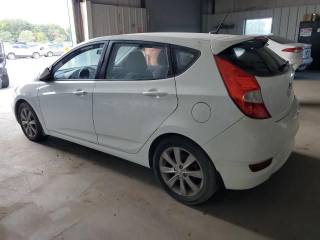 2012 Hyundai Accent GLS