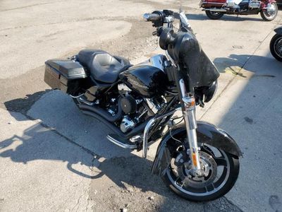 Salvage cars for sale from Copart Woodhaven, MI: 2011 Harley-Davidson Flhx
