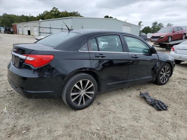 2014 Chrysler 200 Limited