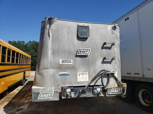 2021 East Manufacturing Dump Trailer