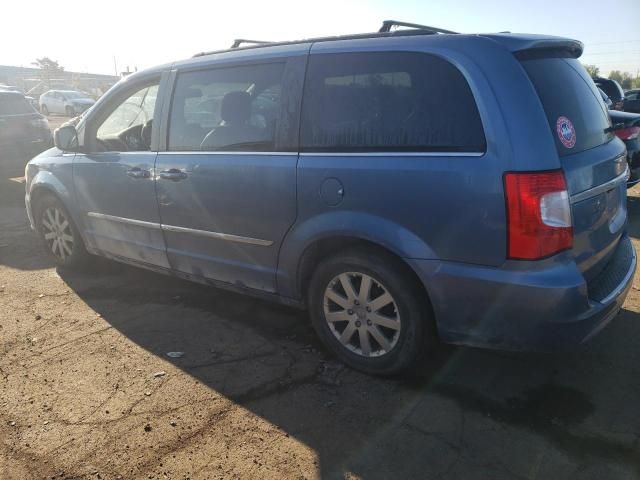 2011 Chrysler Town & Country Touring L